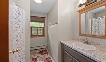222 Upper Birch Dr, Bristol, NH 03222