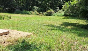 208 Lee Grant Ave, Appomattox, VA 24522