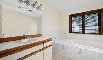 80 Fisher Rd 73, Cumberland, RI 02864