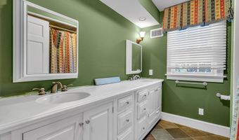 767 East Ave, Bay Head, NJ 08742