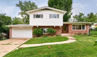 1302 Wyncrest Dr, Ballwin, MO 63011