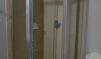 43308 BARNSTEAD Dr, Ashburn, VA 20148
