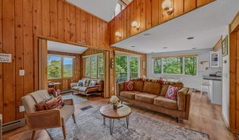 139 Summit Dr, Campton, NH 03223
