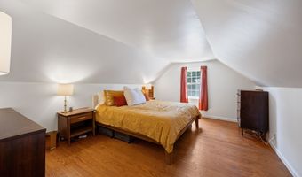 140 Garfield Rd, Bristol, CT 06010