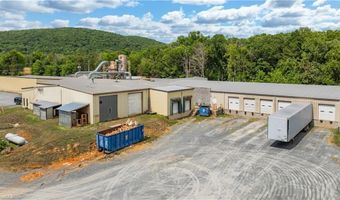 1228 Green Farm Rd, Asheboro, NC 27205