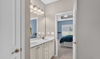 1617 12th St SE, Altoona, IA 50009