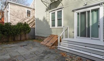 109 Church St 1, Newport, RI 02840