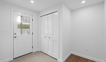 13 Brushy Plain Rd, Branford, CT 06405