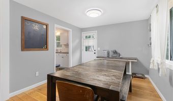 111 Bramble Bush Rd, Coventry, RI 02816