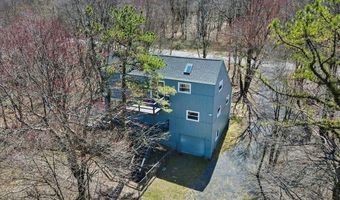 189 Mountain Rd, Albrightsville, PA 18210