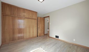236 Center St, Auburn, IN 46706