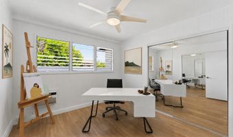 6085 Manukapu Pl, Honolulu, HI 96821