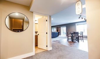 9174 207th Ave, Anamosa, IA 52205