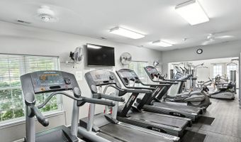 1956 N Silver Lake Rd, Arlington Heights, IL 60004