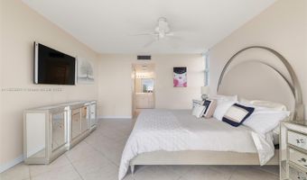 3375 N Country Club Dr 602, Aventura, FL 33180