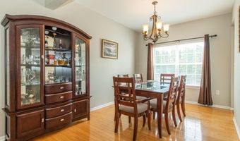 91 Nutmeg Rd, Aberdeen, NJ 07747