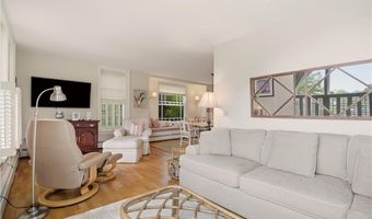 158 Narragansett Ave I, Newport, RI 02840