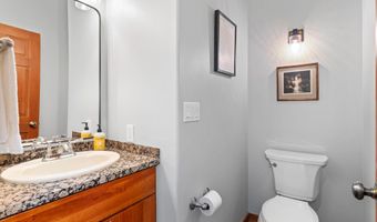 92 ASHLEY Dr, Alpine, WY 83128