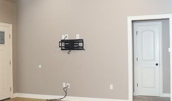 901 Lee St, Benton, LA 71006