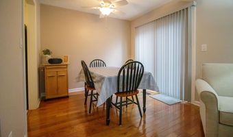 33 Rita Dr APT C, Bristol, CT 06010