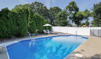 108 Bonnie Dr, Middletown, NJ 07748