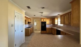 4406 Fourchon Dr, Baker, LA 70714