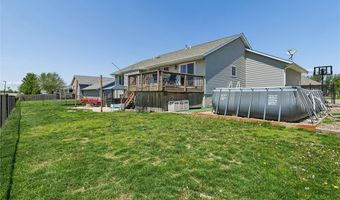 612 Deer Ridge Dr, Atkins, IA 52206