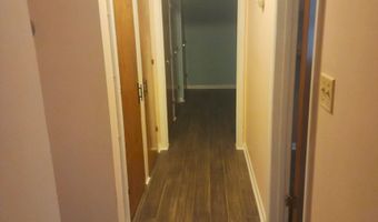 917 NW 3rd St, Abilene, KS 67410