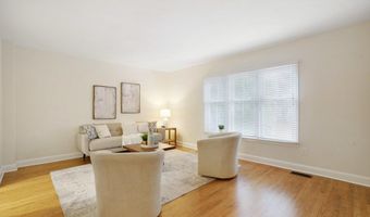 3135 14TH St S, Arlington, VA 22204