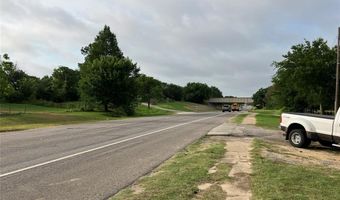 210 S Parkway Dr, Alvarado, TX 76009