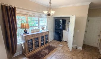 137 TANGLEWOOD Dr, Alabaster, AL 35007