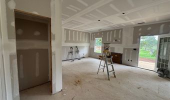 625 Watauga Ln, Aberdeen, NC 28315