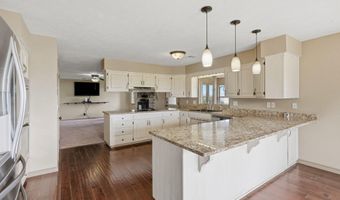19360 Lawrence 2227, Aurora, MO 65605