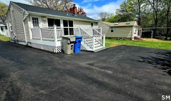 64 4th St, Bristol, CT 06010