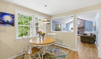 27 Kennel Hill Dr, Beverly, MA 01915