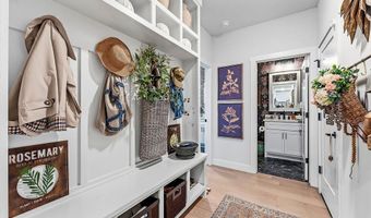 109 SW Autumn Hills Rd, Bentonville, AR 72712