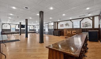 671 BROADWAY, Bayonne, NJ 07002