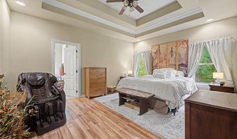 3 Buckfast Ln, Bella Vista, AR 72714