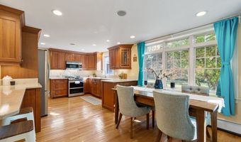 24 Conant St, Acton, MA 01720