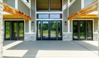 6172 Hellner Rd, Ann Arbor, MI 48105