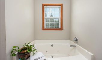 514 Honeysuckle Rdg, Asheboro, NC 27205