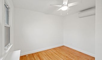 16 E LINDEN St, Alexandria, VA 22301