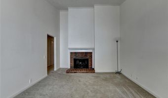 6433 Deerings Ln, Peachtree Corners, GA 30092