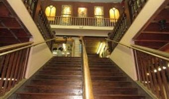 1332 COMMERCIAL St, Astoria, OR 97103