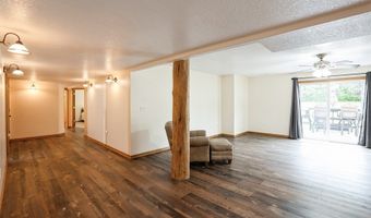 8091 NE 30th Pl, Altoona, IA 50009
