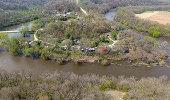 24798 127th St, Anamosa, IA 52205