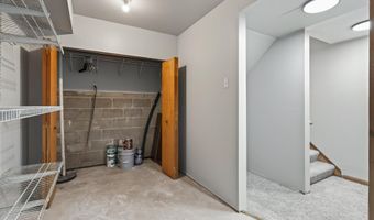 10607 56th St NE, Albertville, MN 55301