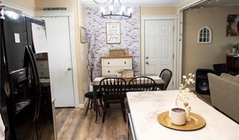 17 Ipswich Dr, Bella Vista, AR 72714