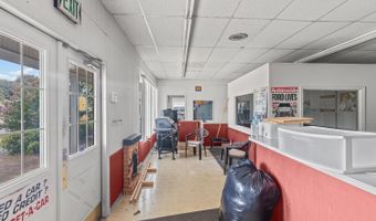 1163 Wards Rd, Altavista, VA 24517