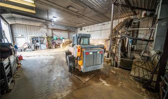 501 11th St NE, Austin, MN 55912